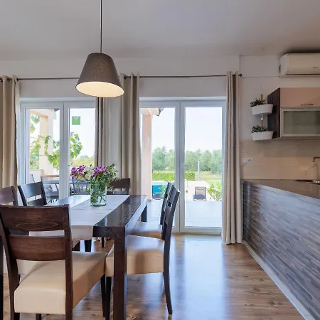Semesterbostad Josipa By Interhome