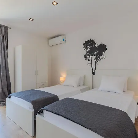 Josipa By Interhome *