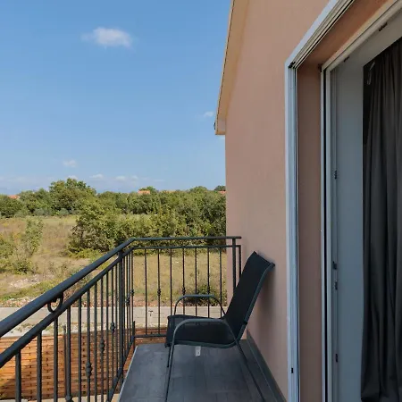 Josipa By Interhome Policnik